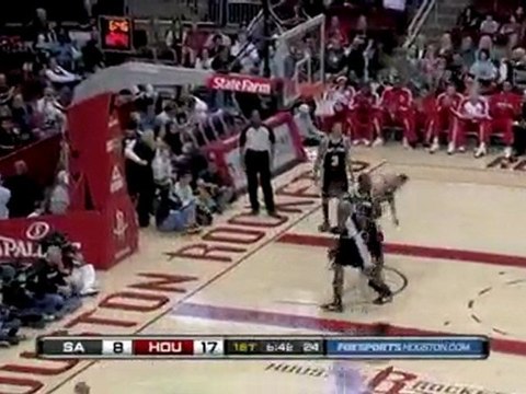 Aaron Brooks starts the Rockets' fast break and guns a pass
