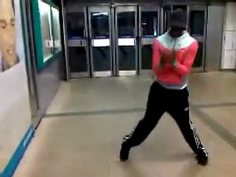 Kenzo champigny logobi