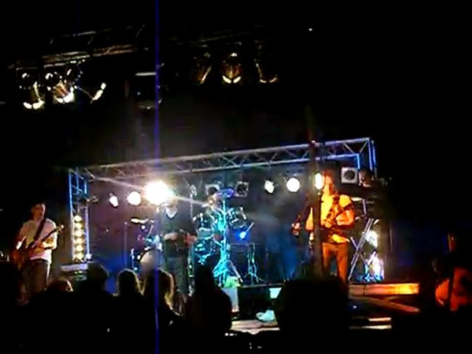 LE GROUPE ;LES ON AURA ESSAYE!!!!!!!