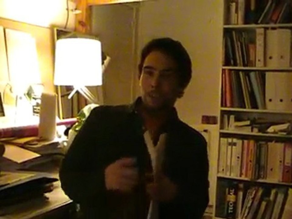 MOV003