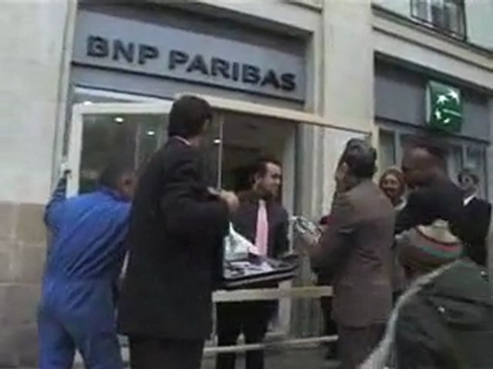 Banksters : retirez votre argent maintenant !