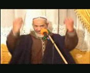 مقطع مضحك للشيخ العلوي