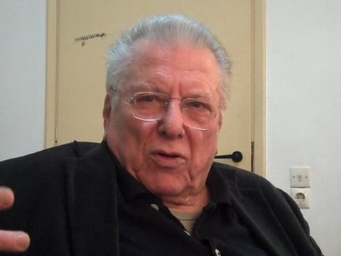 Ο Κώστας Βουτσάς στο cosmo.gr 3