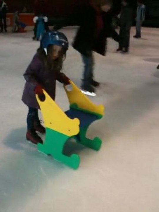 Zoé patine fév 2010