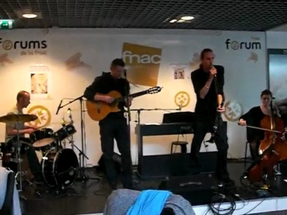Le Chien d'en Face @ FNAC [BXL]