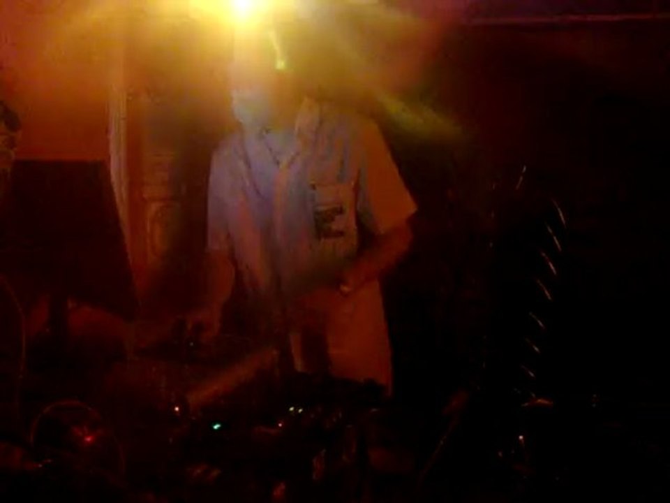 Protonik Benny bain d'acid au bar l'okapi le 26 fév 2010