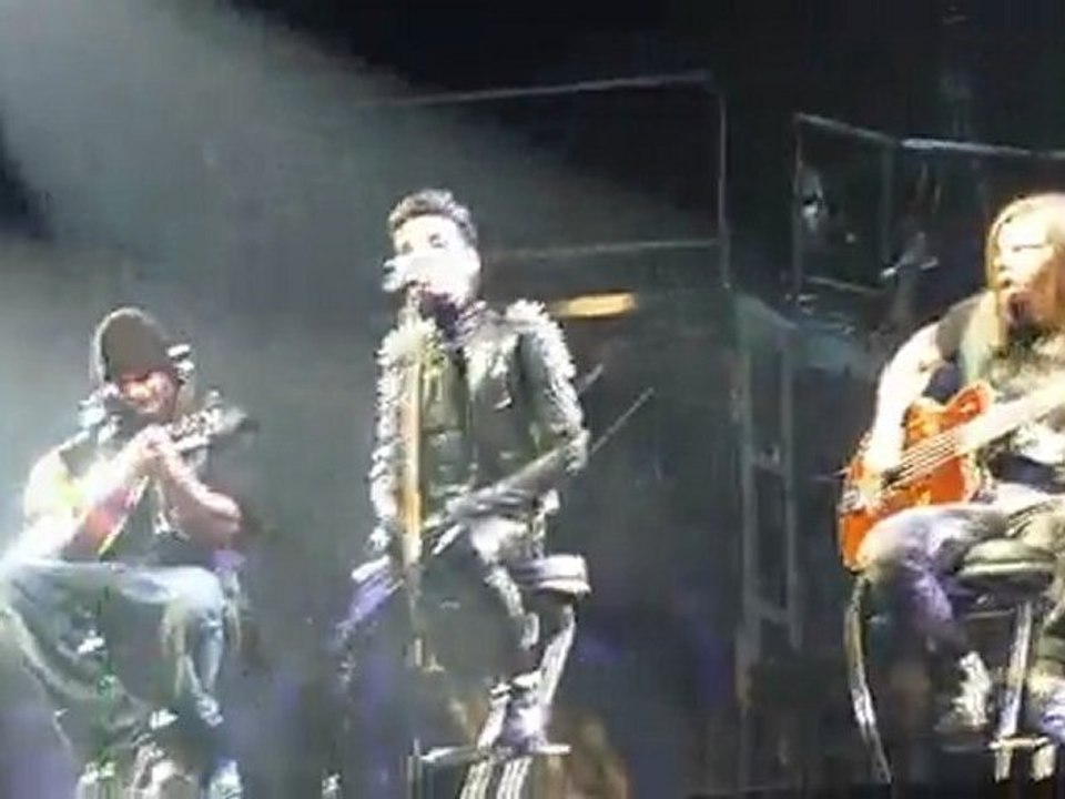 Humanoid - Tokio Hotel @ Esch Sur Alzette (LXU) - 22.02.2010