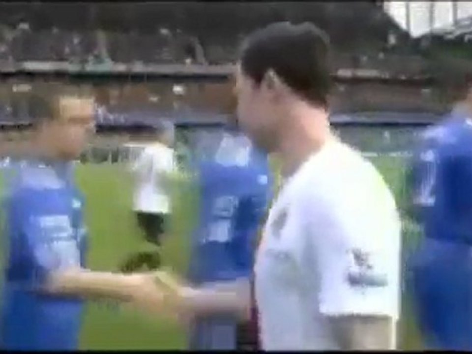 Wayne Bridge Refuses John Terry Handshake (27 02 2010