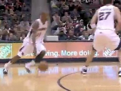 Jamall Crawford pulls off some slick moves to get open for t