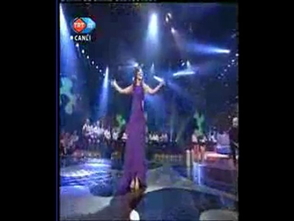 Sevcan Orhan - yeni hamamın üstüyem