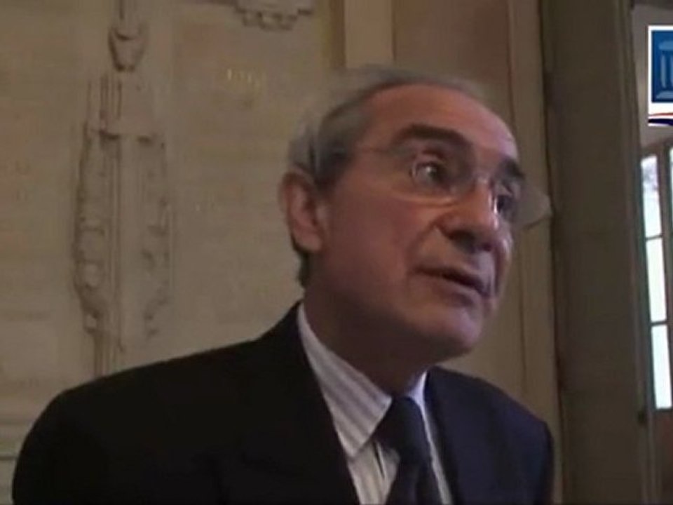 Bernard Debré - Grippe A
