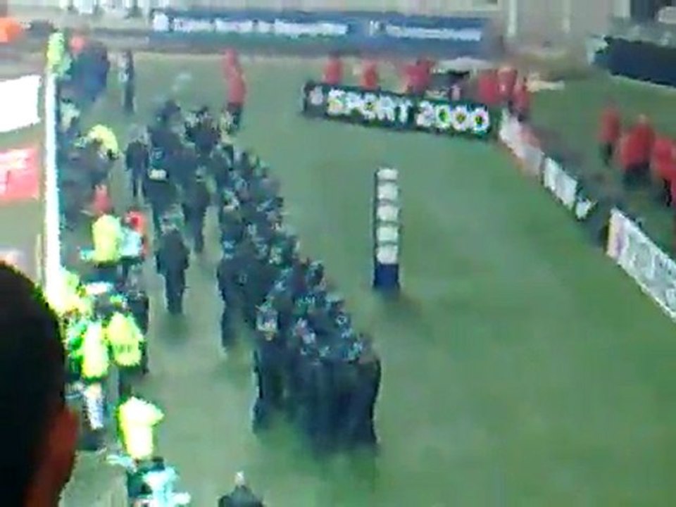 CRS AU parc des prince