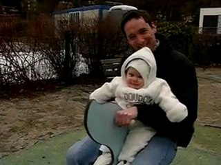 2010 02 21 jeu a bascule avec papa