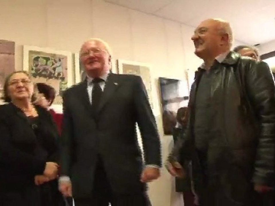 Visite de Michel Vauzelle à l'atelier d'ARAM - Marseille