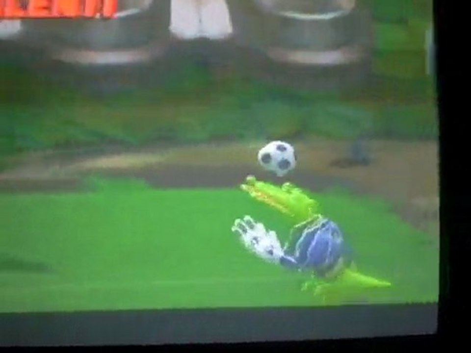 podeau rentrant dans mario smash footballe par moi