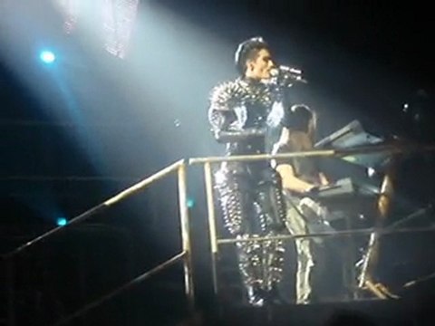 Tokio Hotel à Esch, 22/02/2010 Petite pause images.Puis LUL