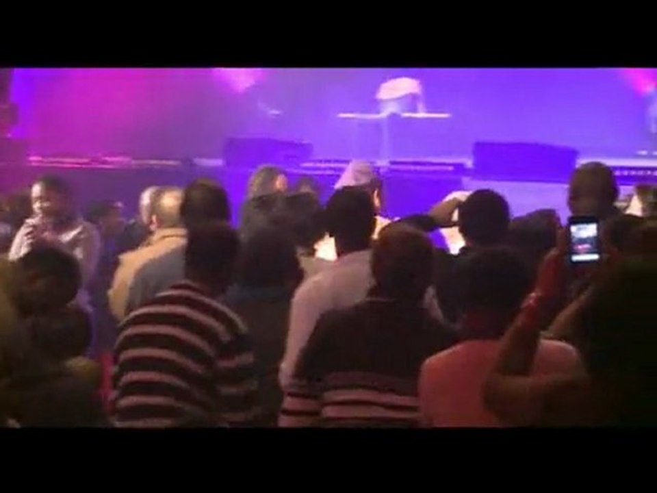 Jean Yves rupert  au zenith de paris / Bankoulélé Triomphe