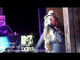 Amel Bent - "Le Mal De Toi" Live @ L'espace Majestic