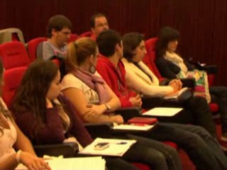 Debate Universitario: Democracia Participativa