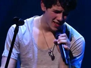 Nick Jonas - Stay (live HD) NEW SONG