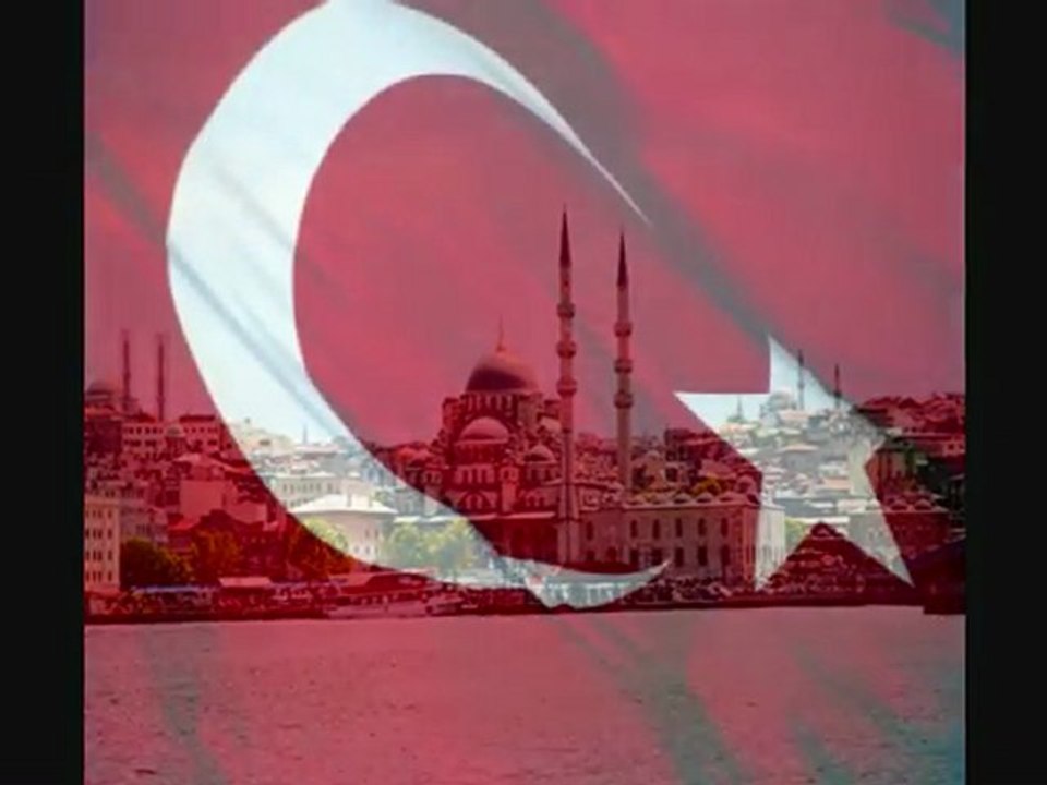 İstanbul'u dinliyorum__Özlem SANATCI__