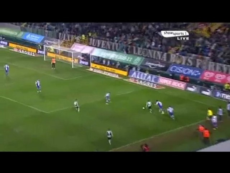 المعلق المصرى محمود ابو الركب Sporting vsPorto.Liedson Panna