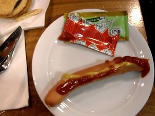 Cenando en la sala VIP de Frankfurt