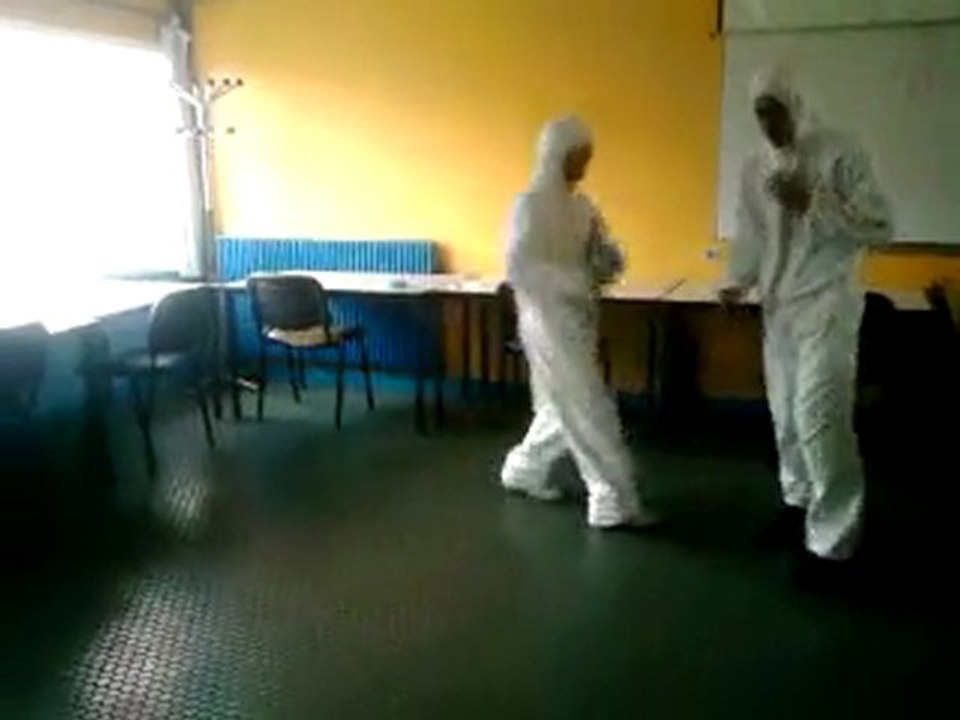 Laurent et Sémy en freestyle sur le breakdance