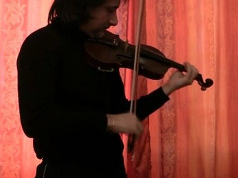 Stefano AMARA plays Wieniawsky caprice n 4 pour violon solo