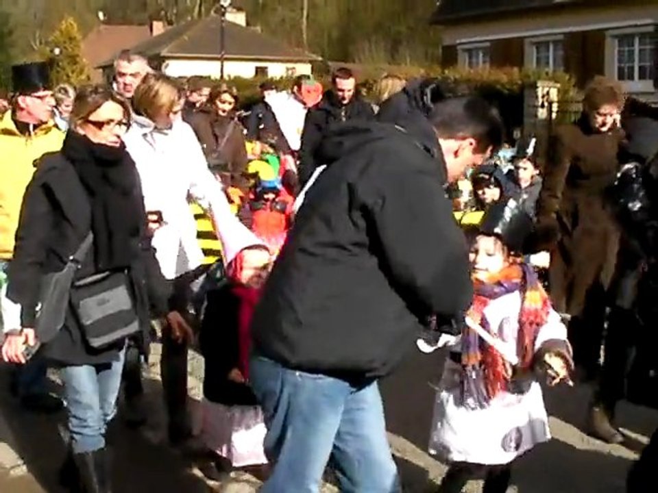 Songeons : carnaval des écoles