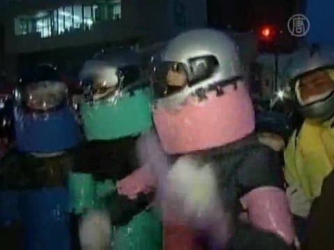 Тайвань фейерверком отмечает окончание новогодних праздников