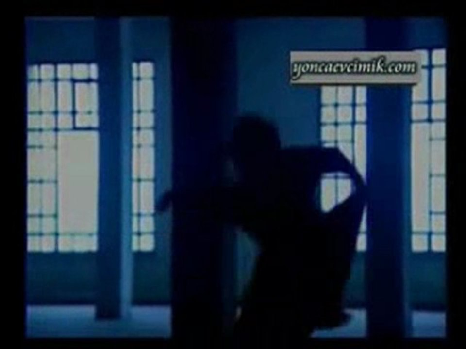 Yonca Evcimik - Cesaretim Yok