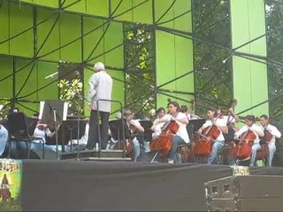 Goldfinger interpretado por la Sinfonica de Carabobo