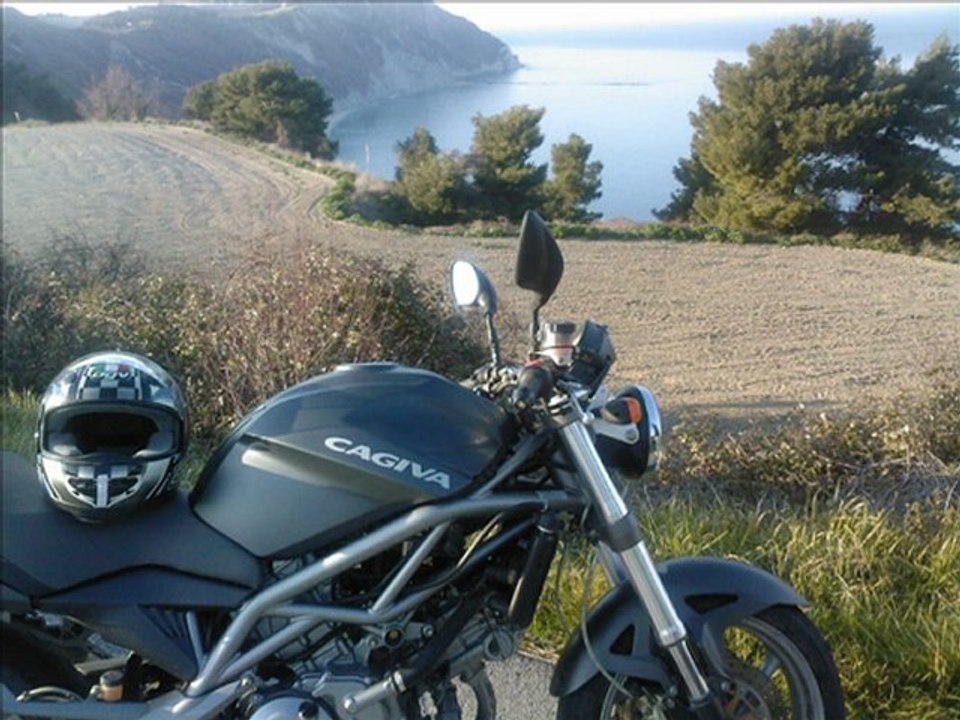 A lei... Cagiva Raptor