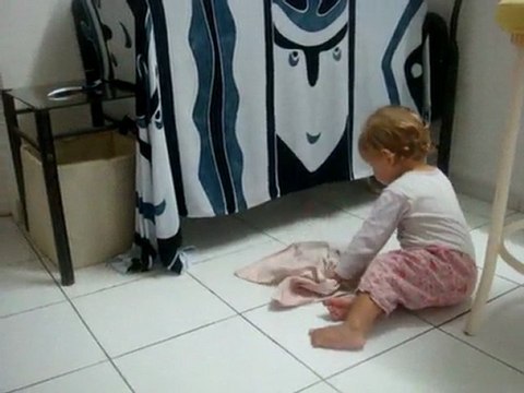 Lily-Joyce, une vraie petite fée du logis!!!