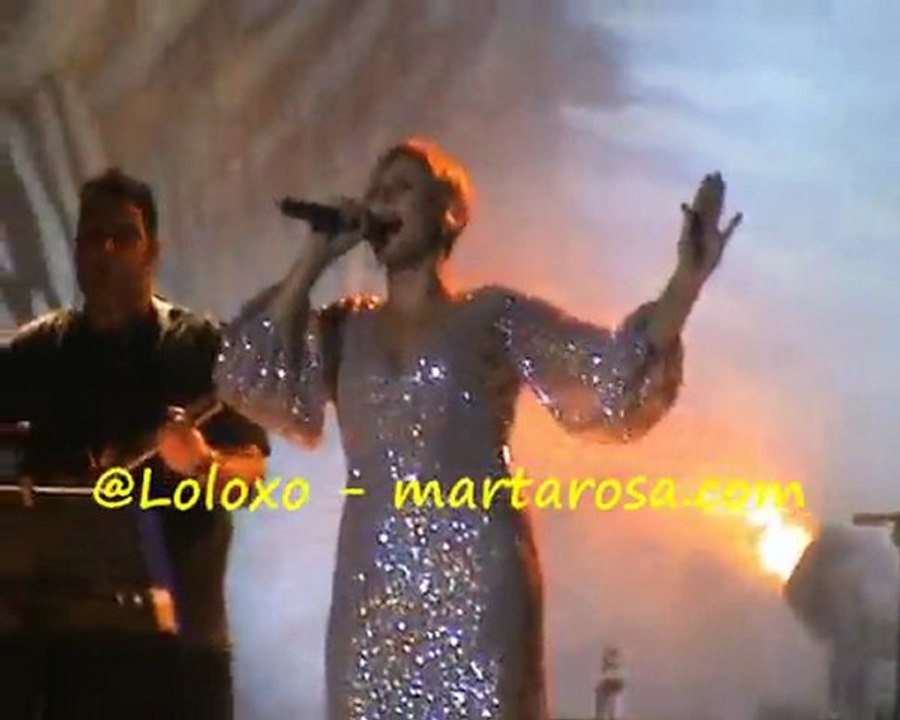 ROSA GIRA PROPIEDAD DE NADIE MIRAME GRANADA