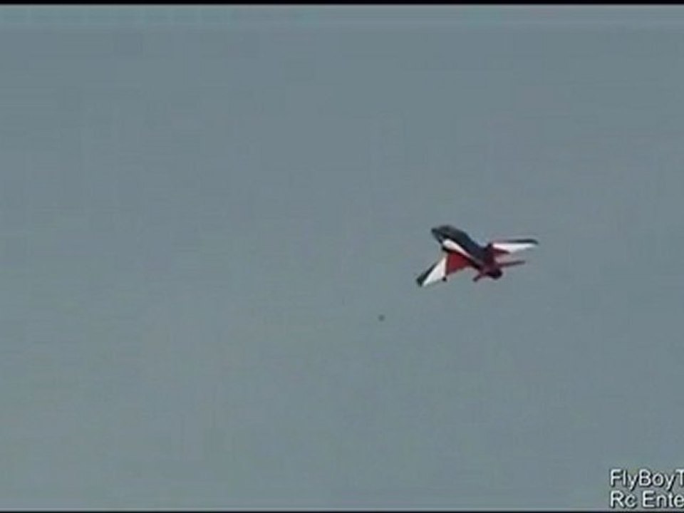 AMD Bae Hawk With 120MM Dyn-E-Max Fan "Flight Scene"