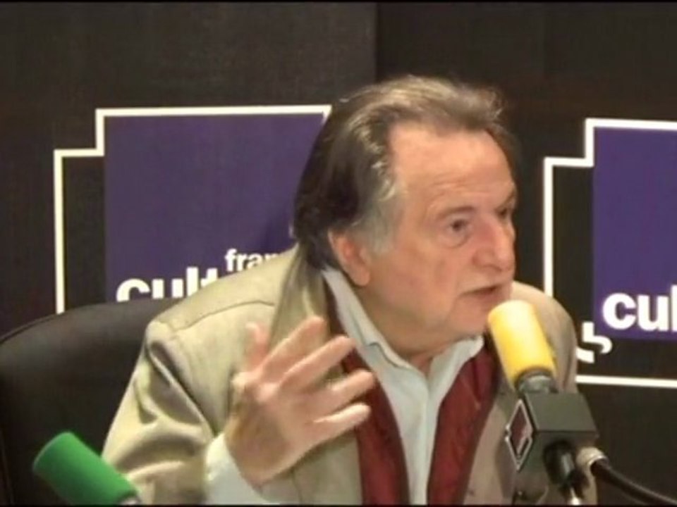 Régis Debray