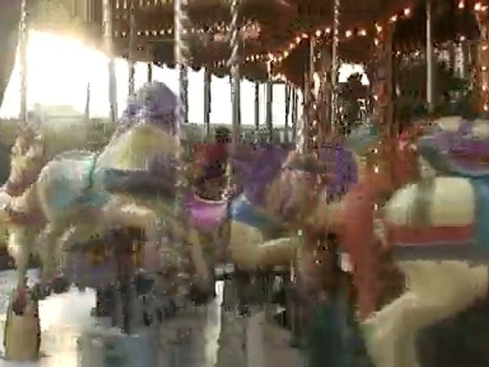 draaimolen met mama in parijs