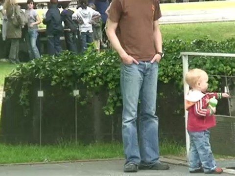 wachten op de trein in parijs