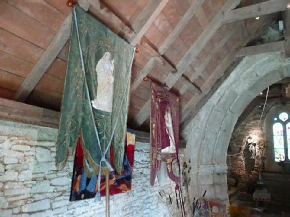 Bretagne, la petite chapelle Saint Viot