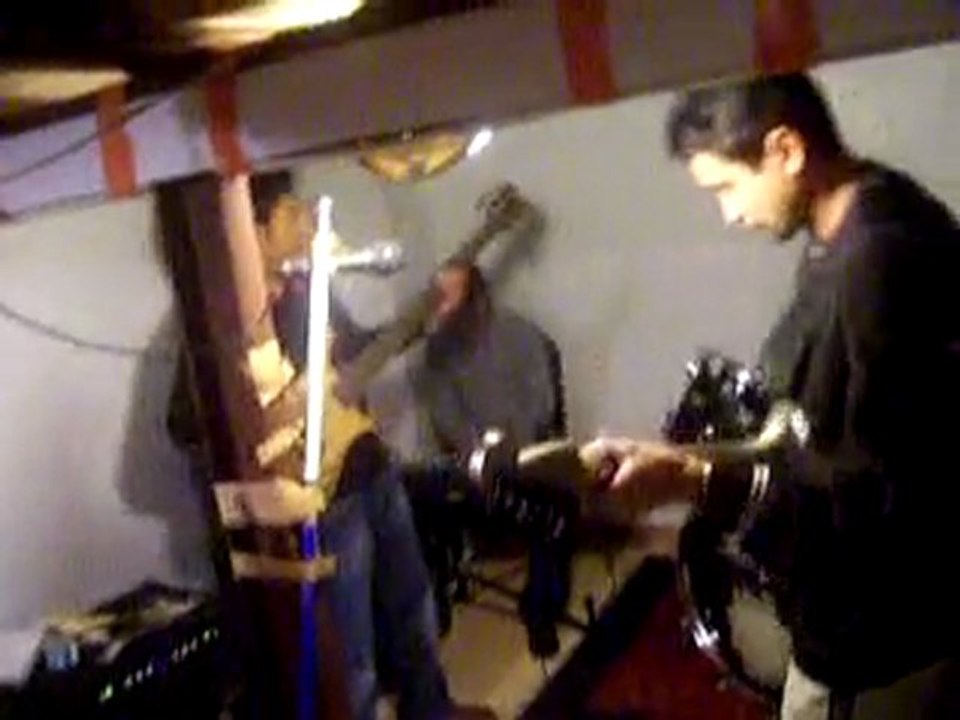 CZARDAS  ////   MANOS BANDS
