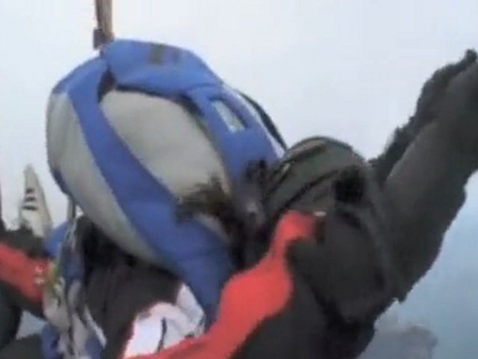 2010 Daisy en parachute