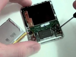 iPod Nano 3rd Generation Repair Take Apart Video