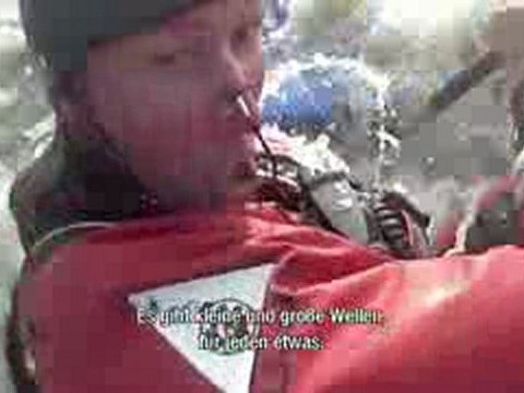 Extrem Kajak fahren auf dem Slave River, Fort Smith - Kanada