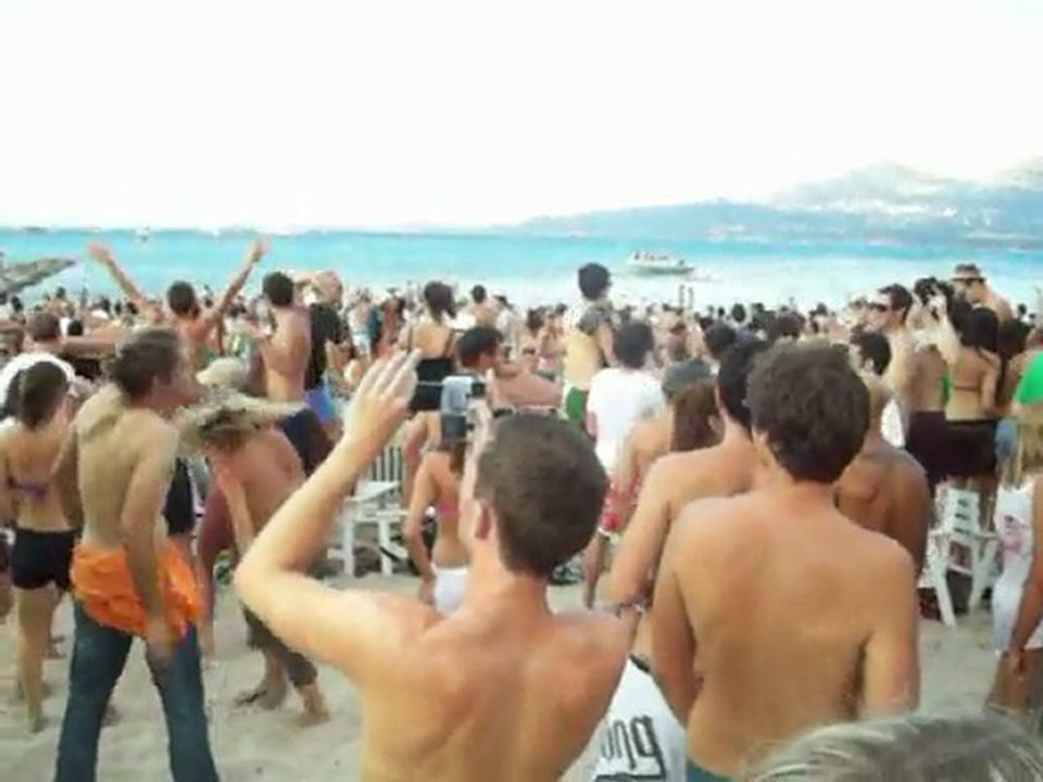 Calvi on the rocks 2009 with BUSY P & JAMES MURPHY.