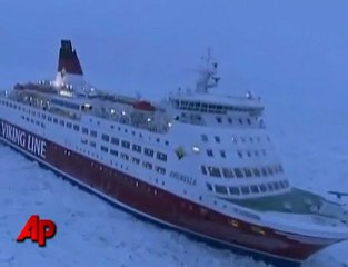 Raw Video  Ships Stuck in Ice in Baltic Sea