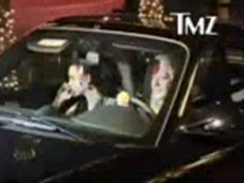 Lindsay Lohan  Sam Ronson - Back Together (2010-02-01)