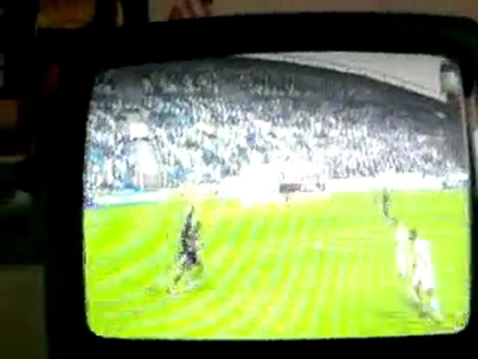 Fifa 10 - Enroulé de Niang pleine lucarne .