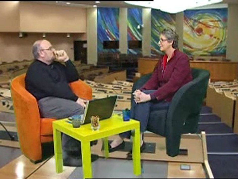 Annick Martin "Face au Net" (Part 1/2) - 04.03.2010